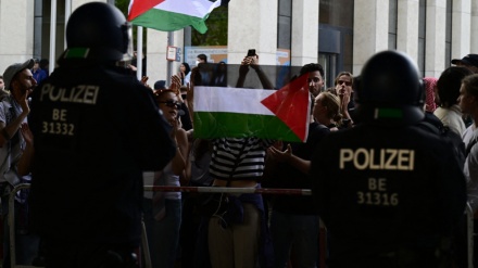 Polizei in Berlin geht gegen pro-palästinensisches Lager vor