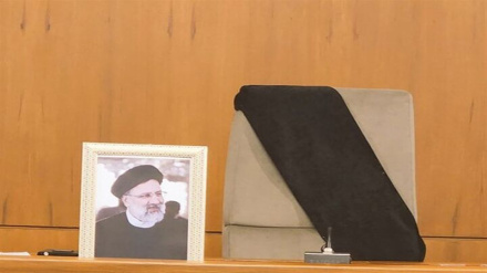 Prezident boşluğu yaranarsa onun səlahiyyətlərini kim həyata keçirməlidir?