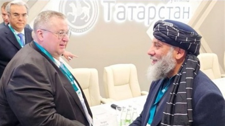 دیدارهای وزیر صنعت و تجارت طالبان با مقامات روسیه در مسکو