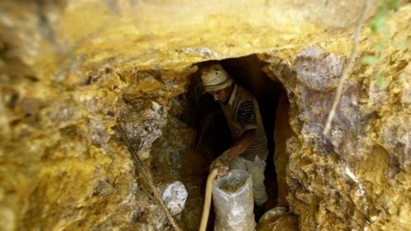 استخراج معدن طلای چاه‌آب تخار به یک شرکت چینی واگذار شد