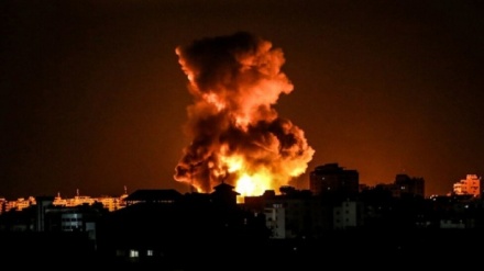 Raid aereo di Israele a Gaza, 16 martiri palestinesi