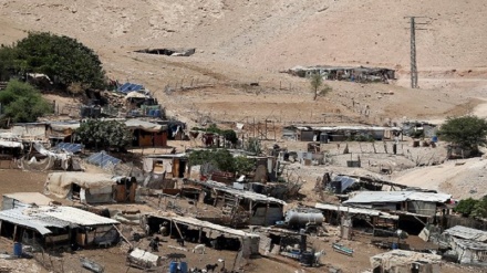 آوارگی ۳۰۰ نفر براثر تخریب یک روستا در فلسطین