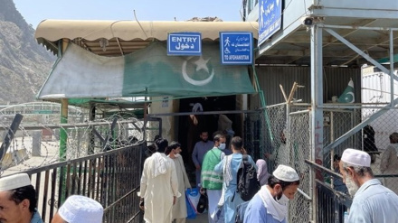 د خرلاڅئ پولې د بندیدا او خلاصون په باب ضد ونقیض خبرې کیږي