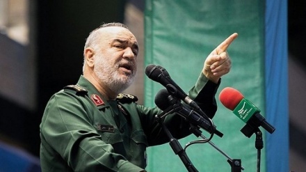 Shefi i IRGC-së: Çdo opsion ushtarak kundër Iranit jashtë tryezës