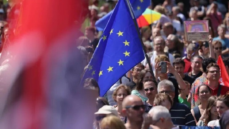 Elezioni Europee 2024: affluenza al 48,21%, record negativo
