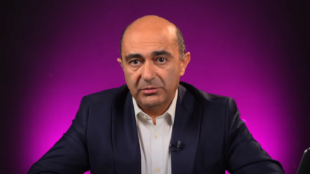 Սրբազանը պետք է խնդրի ու պահանջի Ռոբերտ Քոչարյանից, Սերժ Սարգսյանից՝ դուրս գալ քաղաքականությունից․ Մարուքյան