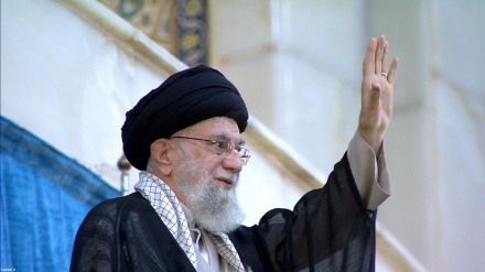 伊朗革命领袖：犹太复国主义政权正走向瓦解和灭亡