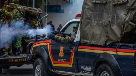 Watu 10 wameuawa Nairobi wakati polisi ilipowafyatulia risasi waandamanaji waliovamia bunge