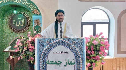 Anbani marzi baxşi iyən sınniyon Cımə İmom:Har qıləy sədo çe mınofiğon iyən kişfəri dışmenon çəşədə qıləy tiye.