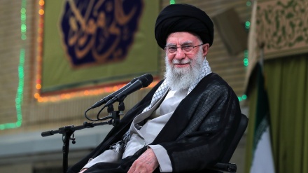 Ajetollah Khamenei: Pjesëmarrja e lartë në votime e bën Iranin krenar dhe zhgënjen armiqtë