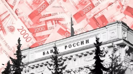 Polonia: Confiscare tutti i 300mld di euro in beni russi