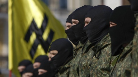 Amerika hoqi embargon e armëve ndaj njësitit neonazist të Ukrainës