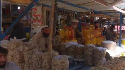 استقبال دکان داران جلال آباد از فرمان رهبر طالبان مبنی برمعافیت پرداخت مالیات