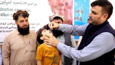 حدود یک و نیم میلیون کودک در شرق افغانستان علیه فلج اطفال واکسینه می‌شوند