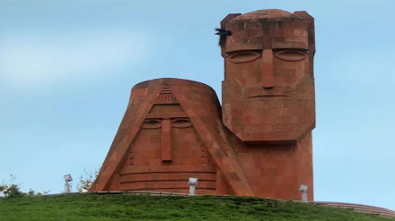 Ադրբեջանը շարունակում է ոչնչացնել Արցախի հայկական ժառանգության. Hyperallergic