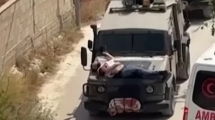 Արևմտյան ափում իսրայելցի զինվորականները վիրավոր պաղեստինցուն կապել են իրենց մեքենայի ծածկին և մեկնել