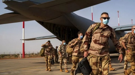 Ֆրանսիան կրճատում է Աֆրիկայում իր ռազմական ներկայությունը 