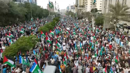 د پاکستان په کراچۍ ښار کې د غزې او فلسطیني جنګیالیو په ملاتړ پراخه لاریونونه