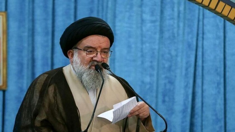 Ayetullah Hatemi: 
