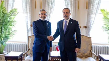 Bağıri:İron iyən Tırkiyə miyono rabitəon zumand kardey bə har dıqlə kişfəri nəfiye.