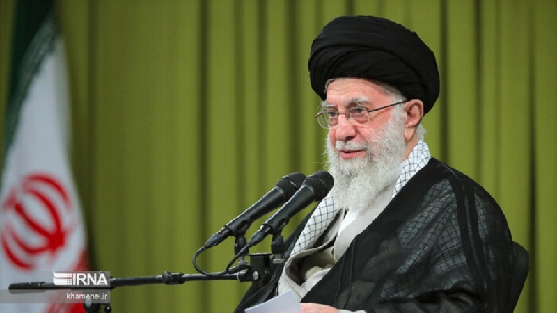 מנהיג המהפכה האסלאמית: האויב שואף להשמיד את המשטר האסלאמי