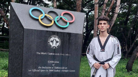 Masalıjə taekvandist bə Cənubi Koreya dlnyo ğəhrəmontəi mısobiğəon vığandə bəbe