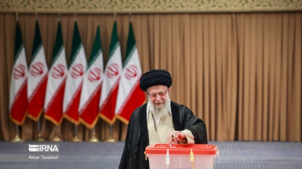 Uchaguzi wa rais wa Iran umeanza mapema leo, Ayatullah Khamenei apiga kura