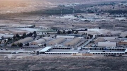 Amerikan üssü Ayn el Esad'da çok sayıda patlama duyuldu