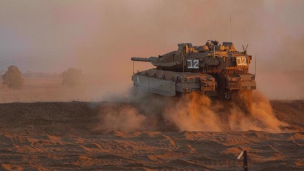 Palästinensische Widerstandskämpfer greifen israelische Merkava 4-Panzer an