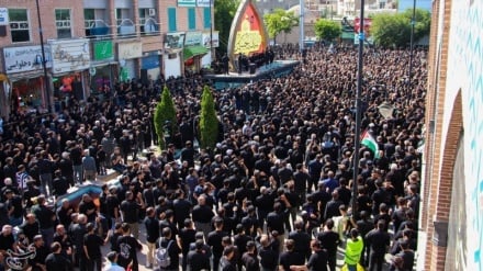 Tehranda İmam Hüseynin (ə) Tasua mərasimi