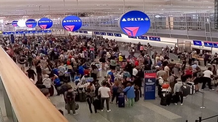Çrregullimi global i internetit/Mijëra udhëtarë amerikanë janë ende të bllokuar