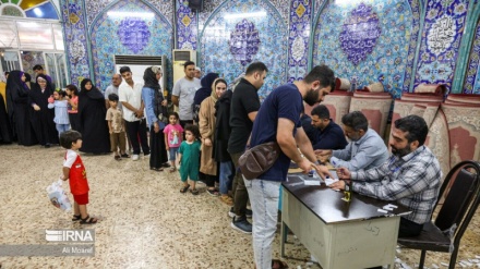 Fillimi i votimit për zgjedhjet presidenciale në Iran