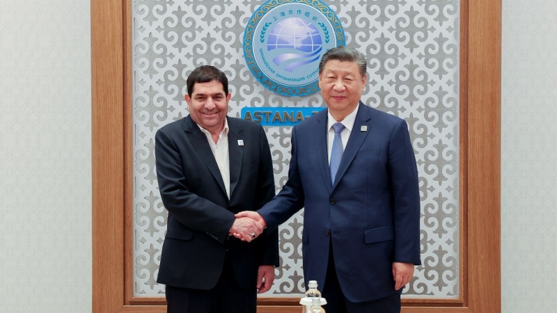 Mohammad Mokhber dan Xi Jinping