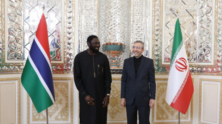 د ایران او ګامبیا ترمنځ ډیپلوماتیکې اړیکې بیا پیل شوې