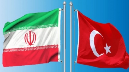 איראן וטורקיה דנו ביחסים הדו-צדדיים והביטחוניים