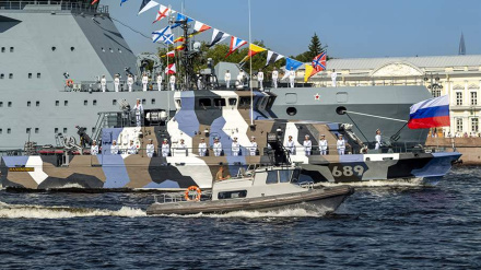 Պետերբուրգում անցկացվել է ՌԴ Ռազմածովային ուժերի օրվան նվիրված գլխավոր ռազմածովային շքերթը