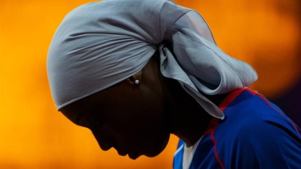 La coureuse française a été bannie de la cérémonie d'ouverture des Jeux olympiques de Paris à cause de son hijab