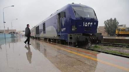 איראן מפעילה את הרכבת הראשונה לכיוון סין