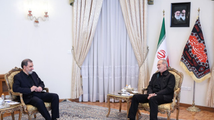 מוחסן רזאי נפגש עם הנשיא הנבחר