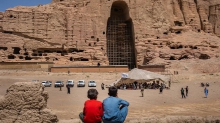 د افغانستان بامیان د سیلانیّانو لپاره  د امن ځاي دی 