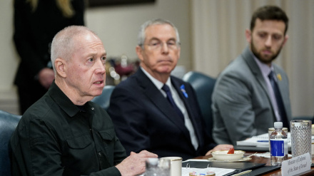 ইরান ও হিজবুল্লাহর সম্ভাব্য প্রতিশোধমূলক হামলা: উদ্বিগ্ন ইসরা‌ইলের যুদ্ধমন্ত্রী