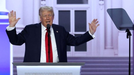 טראמפ: אנחנו קרובים מאוד למלחמת עולם