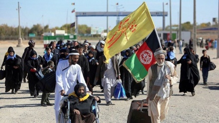 ورود 13 هزار زائر افغانستانی اربعین از مرز دوغارون به خاک ایران اسلامی