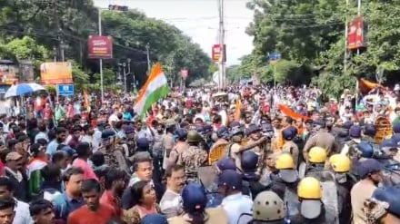 নবান্ন অভিযানকে কেন্দ্র করে উত্তাল পশ্চিমবঙ্গ, গ্রেফতার ৯৪