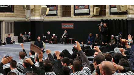 מנהיג המהפכה: המערכה בין חזית 