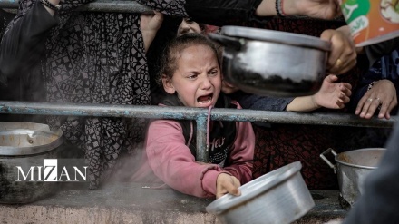 Genosida Israel di Gaza; Bom di Kaleng Makanan