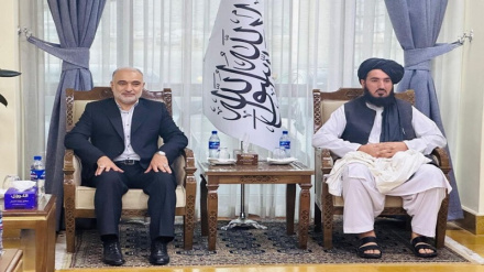 د ایران او د طالبانو چارواکو خبرې وکړې