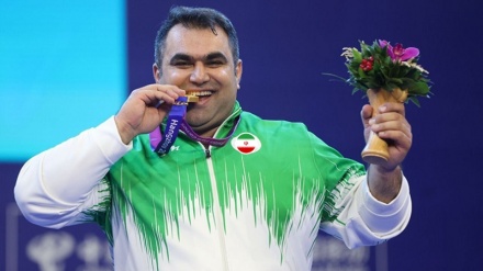 Paralympische Sommerspiele 2024: Iranischer Gewichtheber gewinnt Goldmedaille mit 263 kg