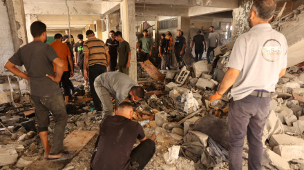 Izraeli sulmon një tjetër shkollë në Gaza, duke vrarë të paktën 22 persona
