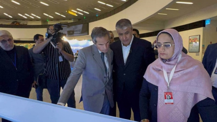 Mkuu wa IAEA atembelea maonyesho ya mafanikio ya nyuklia ya Iran